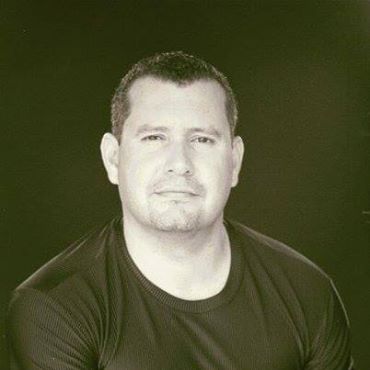 Dr. Johnny Aviles, chiropractor